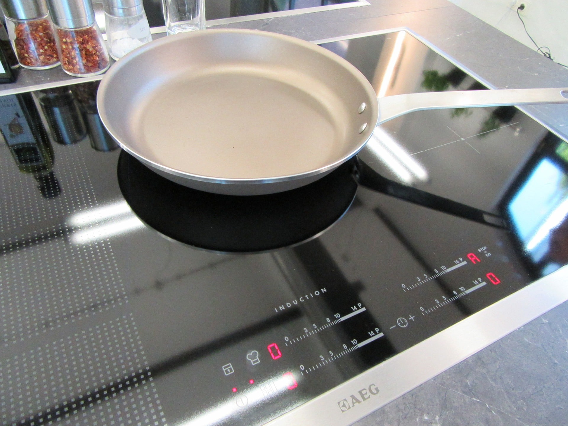 How to Clean an Induction Cooktop